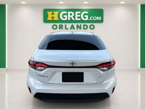 Used 2026 Toyota Corolla LE FWD image 8