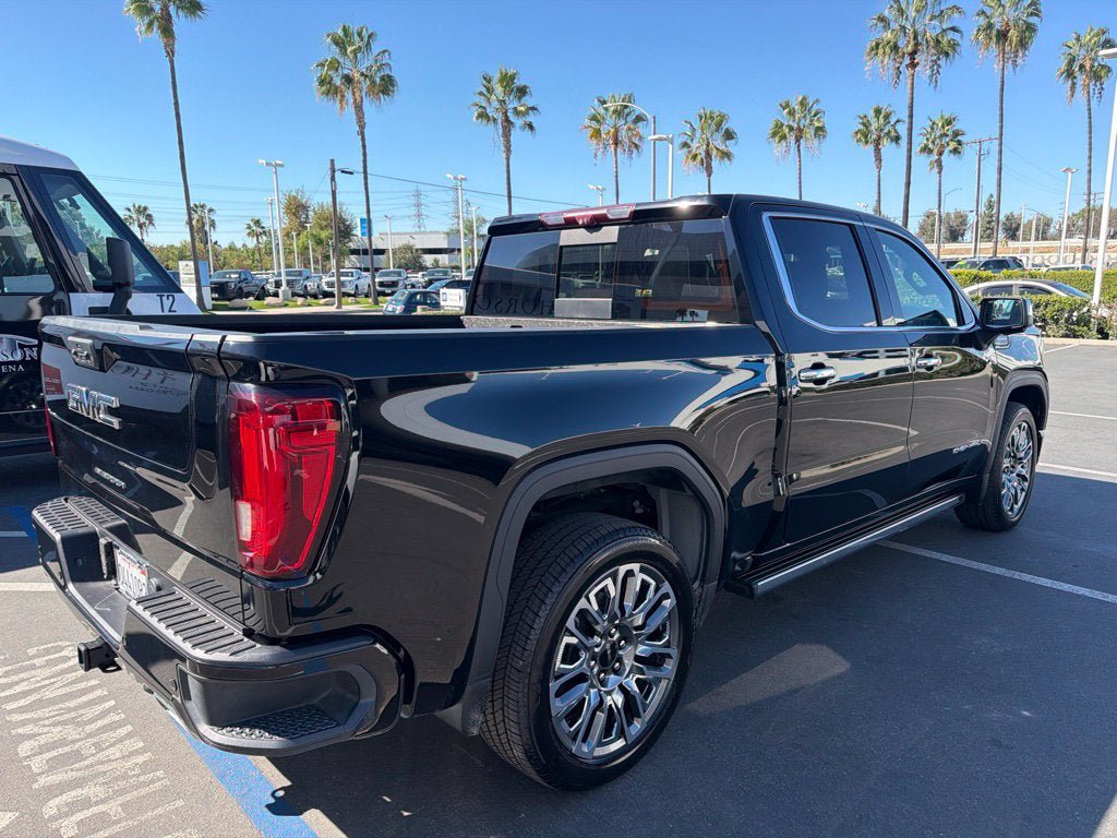 Used 2022 GMC Sierra 1500 Denali Ultimate AWD/4WD image 6