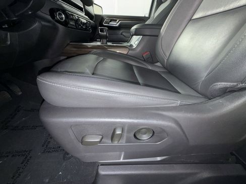 Used 2024 Chevrolet Silverado 1500 LT Trail Boss w/ LT Trail Boss Premium Package AWD/4WD image 14