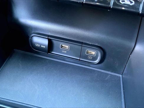 Used 2023 Kia K5 GT-Line image 31