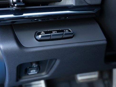 Used 2025 Chevrolet Corvette Z06 w/ Stealth Interior Trim Package image 40