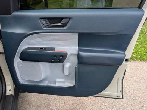 Used 2024 Ford Maverick XLT FWD image 33