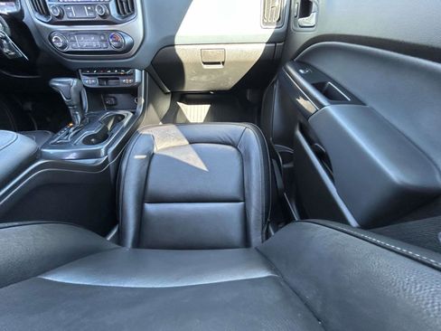 Used 2020 Chevrolet Colorado Z71 image 13