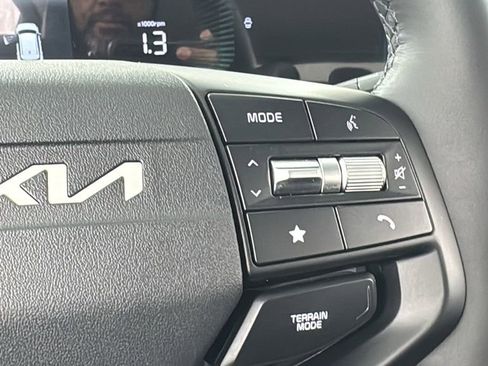 New 2026 Kia Sportage EX w/ EX Panoramic Sunroof Package image 23