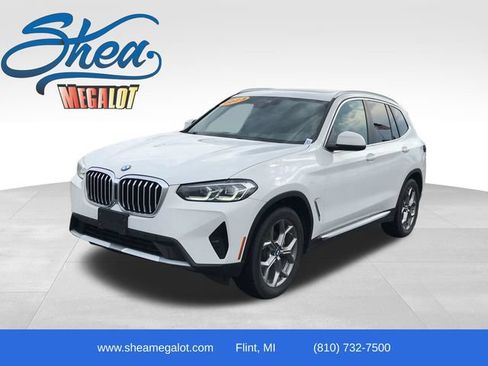 Used 2023 BMW X3 xDrive30i AWD/4WD image 1
