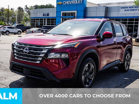 Used 2025 Nissan Rogue SV image 3