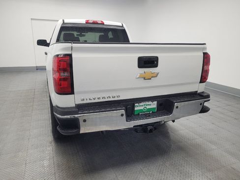 Used 2017 Chevrolet Silverado 1500 Custom w/ Custom Convenience Package RWD image 6