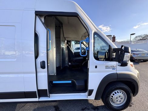 New 2024 RAM ProMaster 3500 image 10