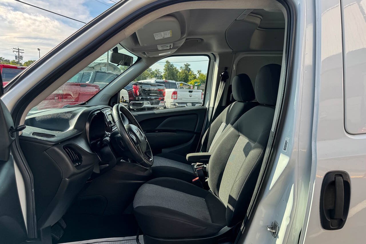 Used 2017 RAM ProMaster City Tradesman w/ Rear Back-up Camera Group FWD image 19