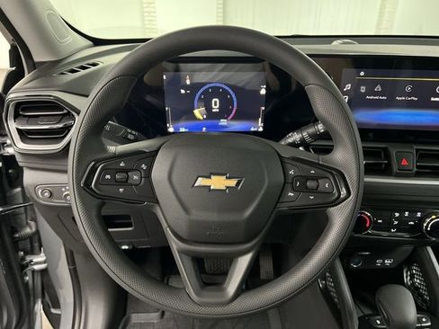 New 2026 Chevrolet TrailBlazer LS w/ LS Convenience Package FWD image 11