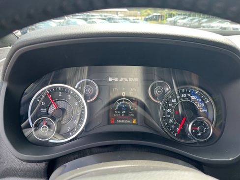 Used 2024 RAM 2500 Big Horn w/ Bed Utility Group image 36