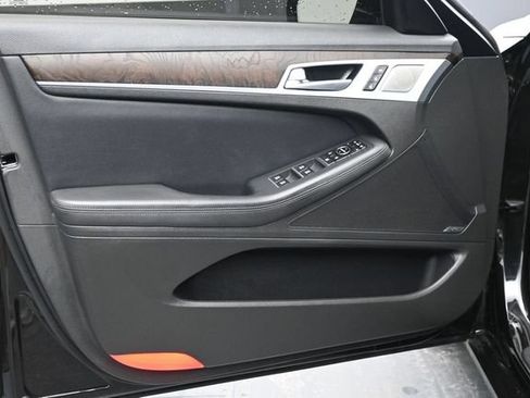 Used 2019 Genesis G80 5.0 Ultimate RWD image 22