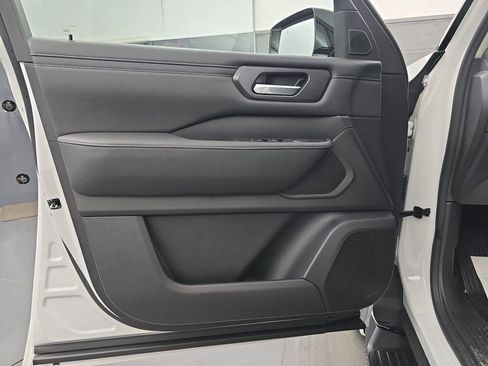 New 2026 Nissan Armada SV RWD image 20