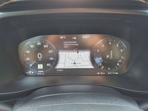 Used 2021 Volvo XC40 T5 R-Design AWD/4WD image 18