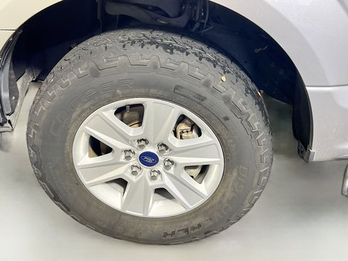 Used 2020 Ford F150 XLT w/ Equipment Group 301A Mid AWD/4WD image 13