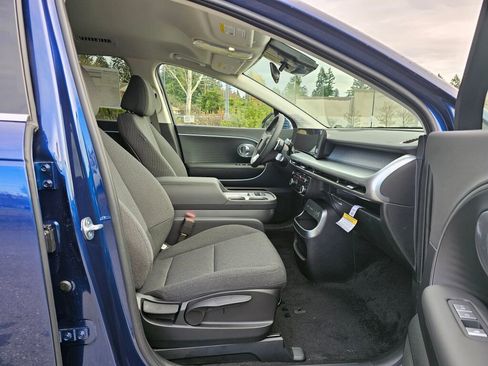 New 2026 Hyundai Ioniq 9 S image 10