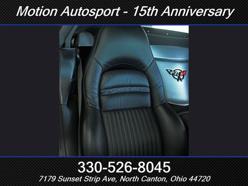 Used 2004 Chevrolet Corvette Convertible w/ Preferred Equipment Group RWD image 35