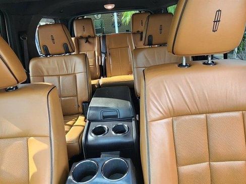 Used 2012 Lincoln Navigator 2WD image 25