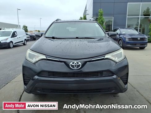 Used 2016 Toyota RAV4 LE FWD image 3