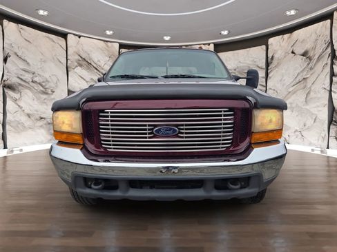 Used 2000 Ford F350 XL image 2