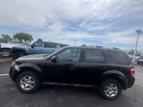Used 2011 Ford Escape Limited w/ 302A Rapid Spec Order Code FWD image 8