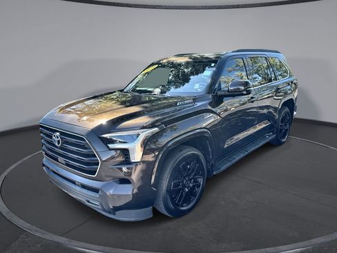 Used 2023 Toyota Sequoia SR5 w/ SR5 Premium Package image 1