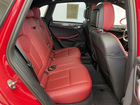 Certified 2022 Porsche Macan GTS image 22