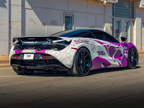 Used 2018 McLaren 720S RWD image 10