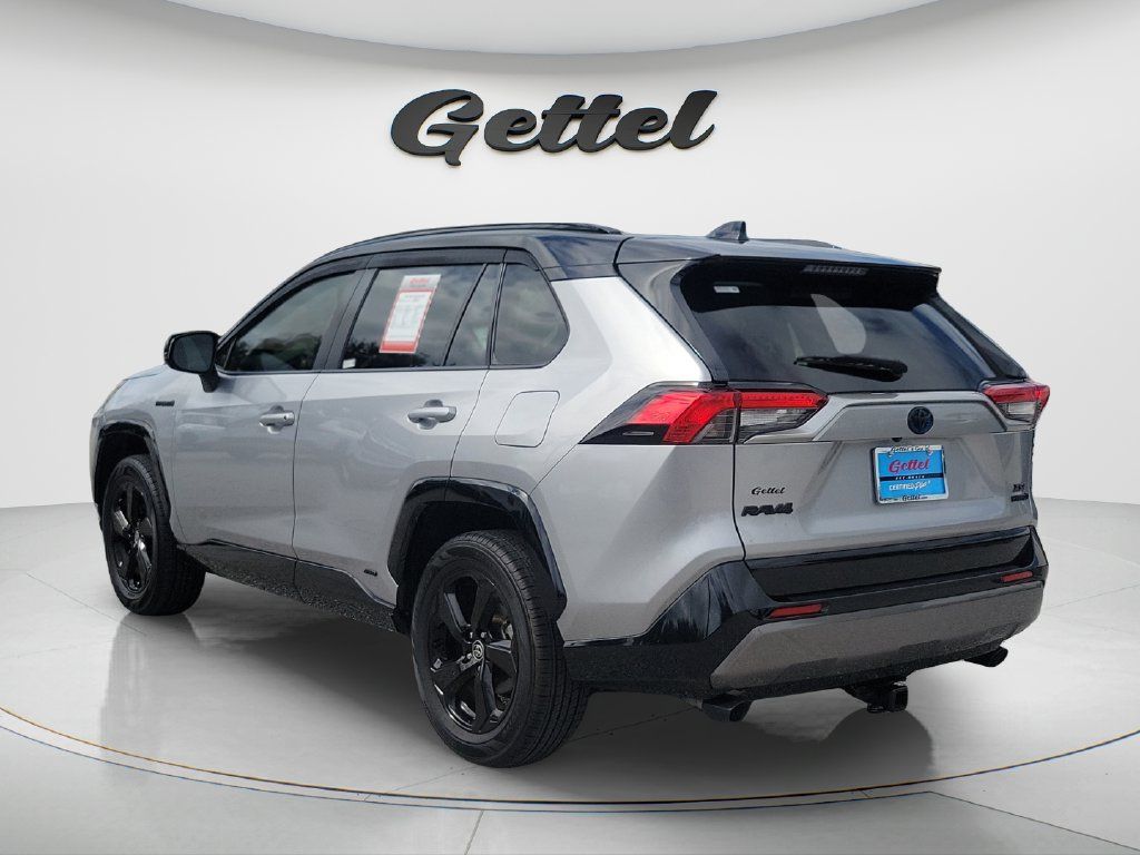 Used 2021 Toyota RAV4 XSE w/ XSE Grade Weather Package AWD/4WD image 7