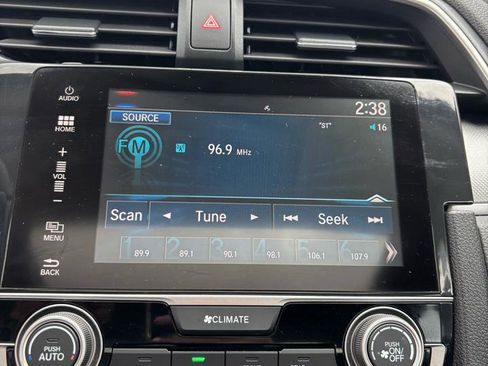 Used 2016 Honda Civic EX image 16