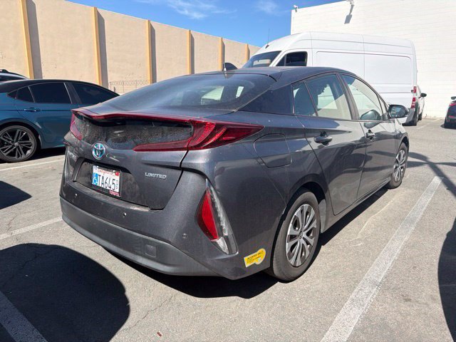 Used 2022 Toyota Prius Prime Limited FWD image 8
