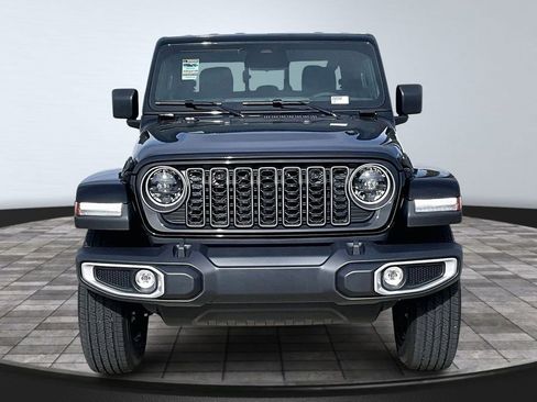 New 2026 Jeep Gladiator Sport image 21