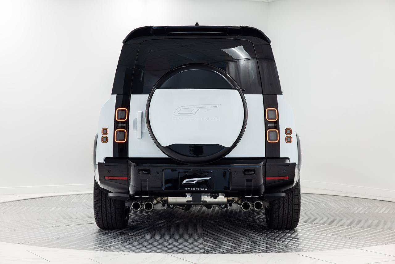 Used 2026 Land Rover Defender 130 V8 AWD/4WD image 5
