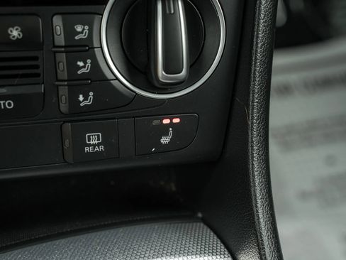Used 2016 Audi Q3 2.0T Premium Plus AWD/4WD image 27