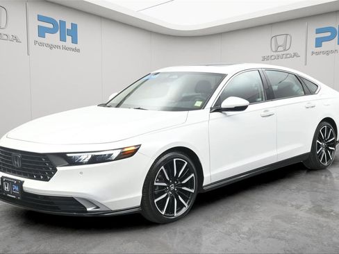 Certified 2023 Honda Accord Touring image 1