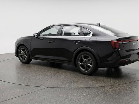 Used 2025 Kia K4 FWD image 6