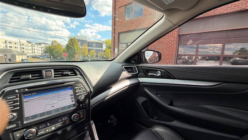 Used 2018 Nissan Maxima 3.5 SL FWD image 38