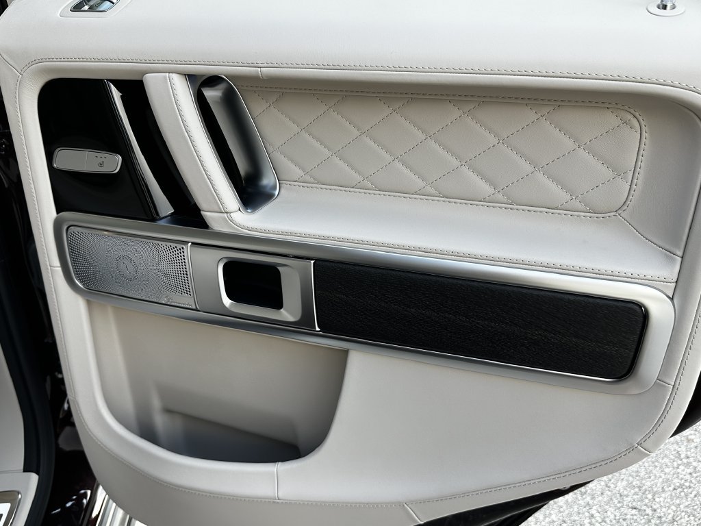 New 2027 Mercedes-Benz G 580 e image 18