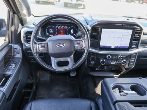 Used 2022 Ford F150 Lariat image 16