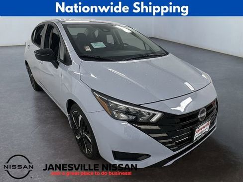 New 2025 Nissan Versa SR w/ Trunk Package FWD image 1