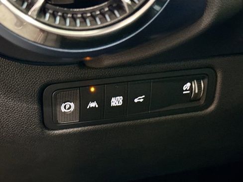 New 2026 Chevrolet Equinox EV LT AWD/4WD image 11