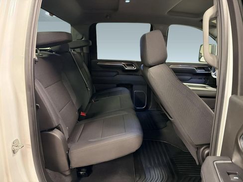 Used 2025 Chevrolet Silverado 2500 LT w/ Convenience Package AWD/4WD image 31