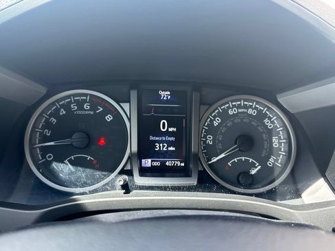 Used 2021 Toyota Tacoma SR5 w/ Technology Package AWD/4WD image 22