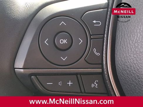 Used 2022 Toyota Camry SE w/ Convenience Package image 21