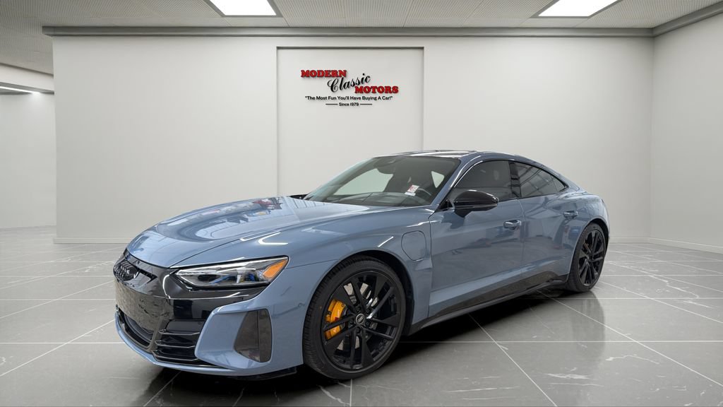 Used 2022 Audi RS e-tron GT w/ Carbon Performance Package AWD/4WD image 1