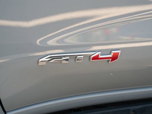 Used 2025 GMC Sierra 1500 AT4 w/ AT4 Premium Package AWD/4WD image 26