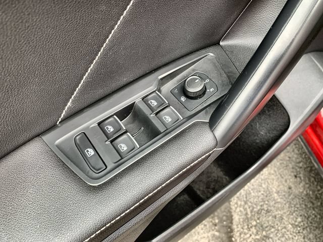 Used 2023 Volkswagen Tiguan SE FWD image 22