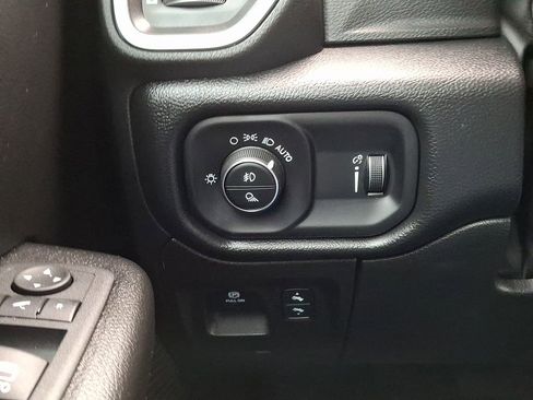 Used 2022 RAM 1500 Big Horn image 27