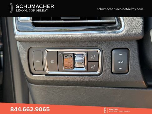 Certified 2022 Lincoln Navigator Reserve RWD image 30