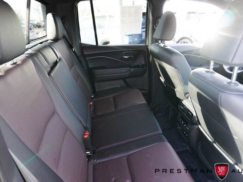 Used 2025 Honda Ridgeline Black Edition image 50
